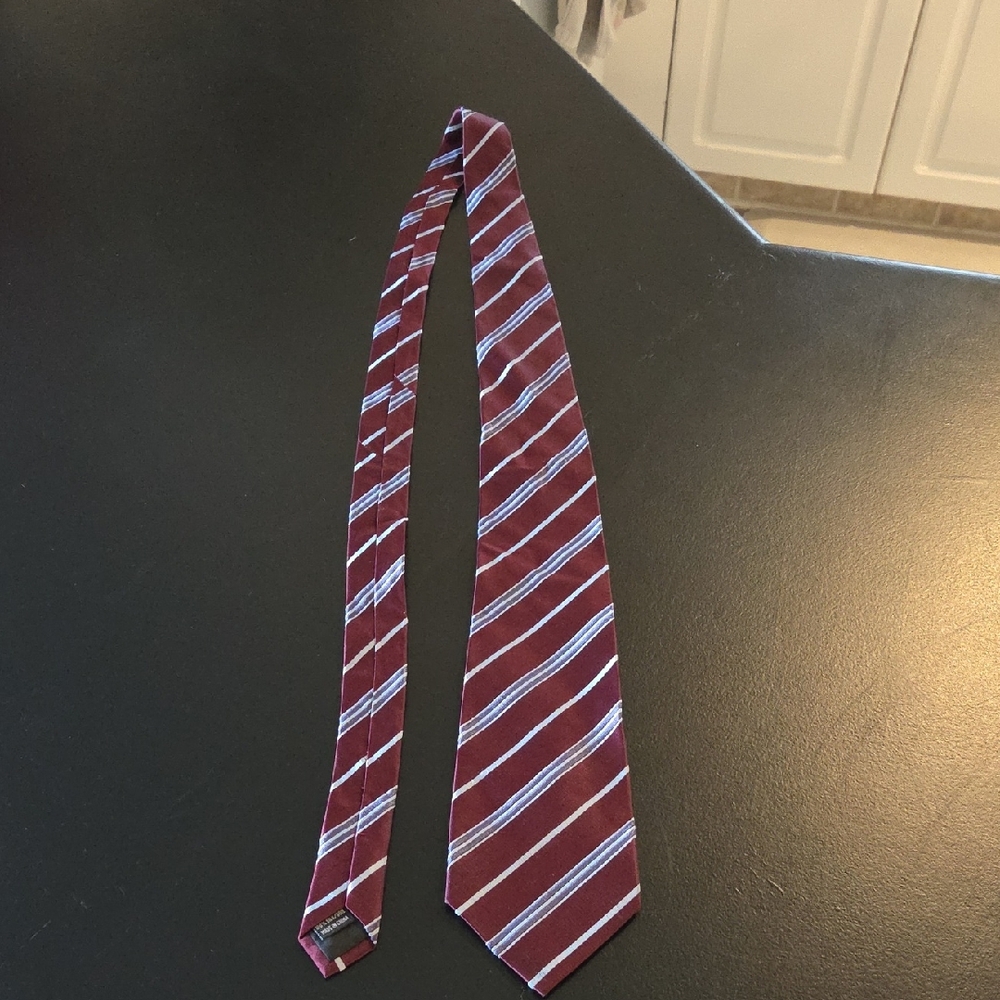 Jones New York 100% Silk Burgundy and White Striped Tie